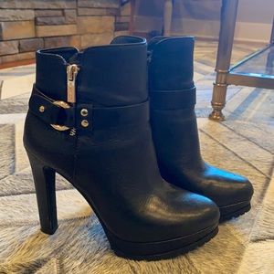 Gianni bini heel bootie
